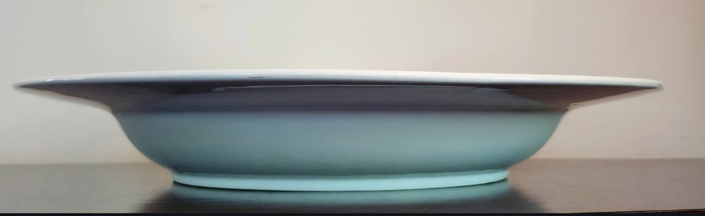 Ceramic centerpiece fruit bowl