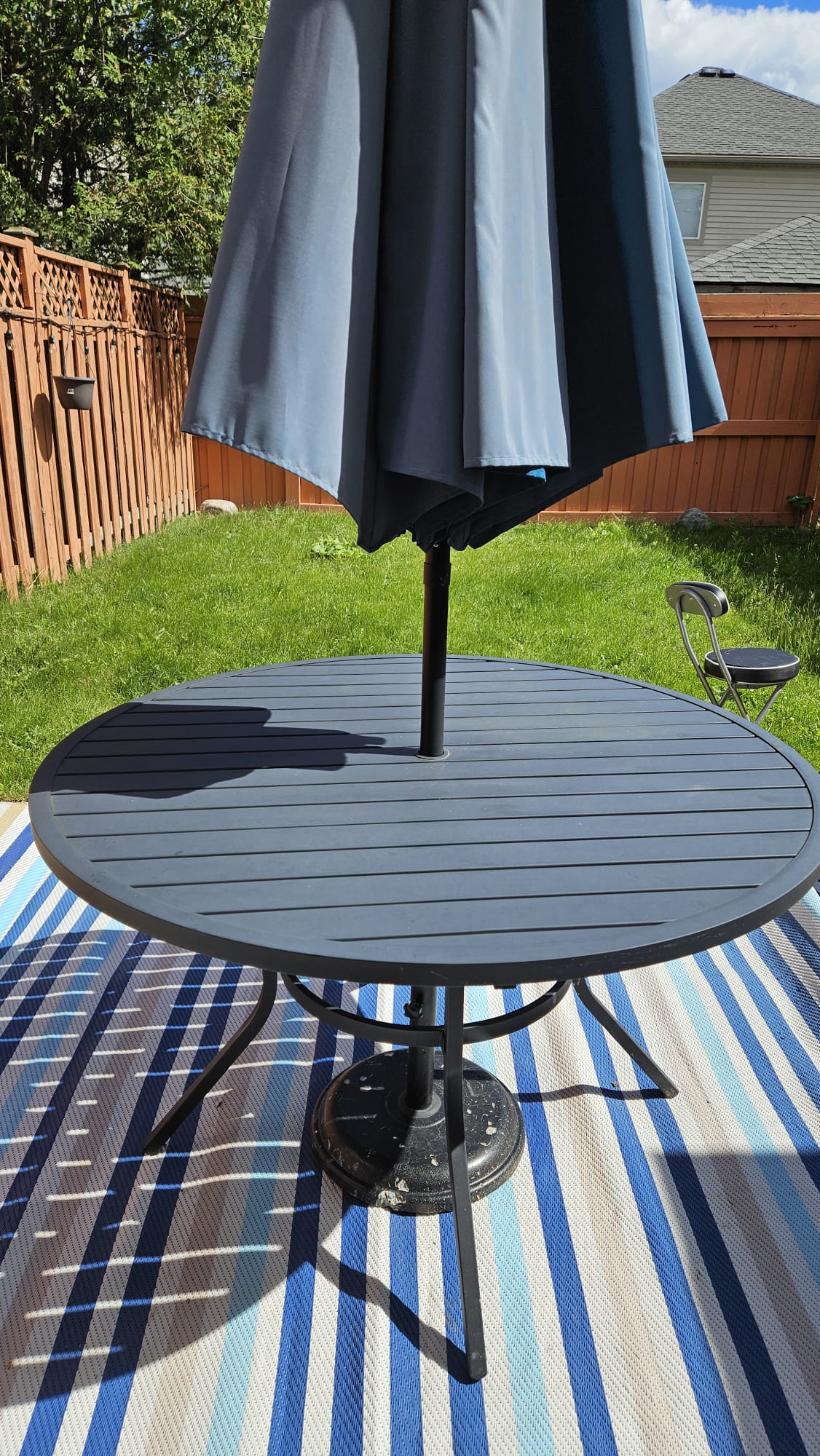 Bazik Pelham Bay Round Black Steel Patio Dinner Table Matte