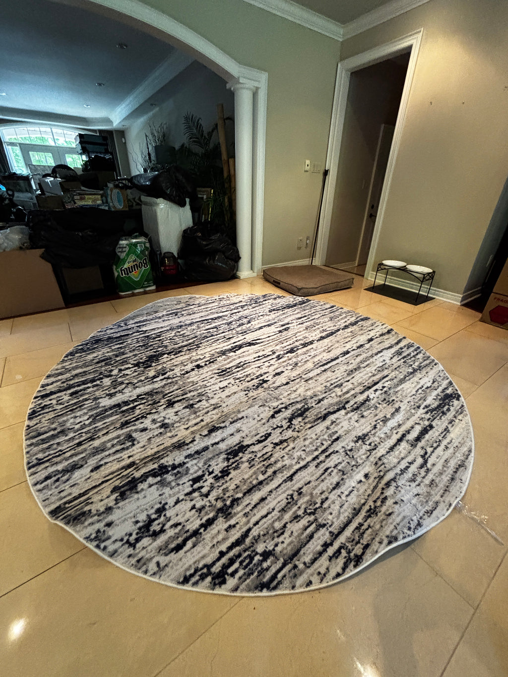 Safavieh Abstract Distressed Round Area Rug - Blue / Grey / Charcoal