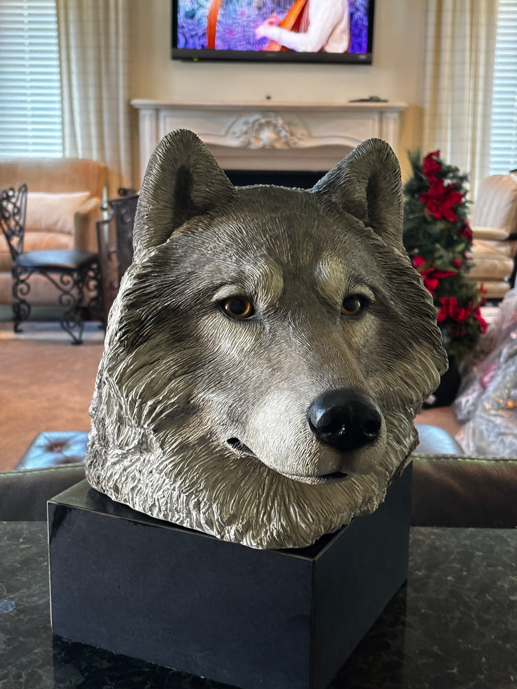 Sandicast Wolf Head Sculpture by Sandy Bruce