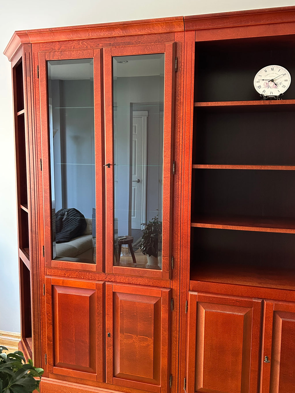 Wall unit