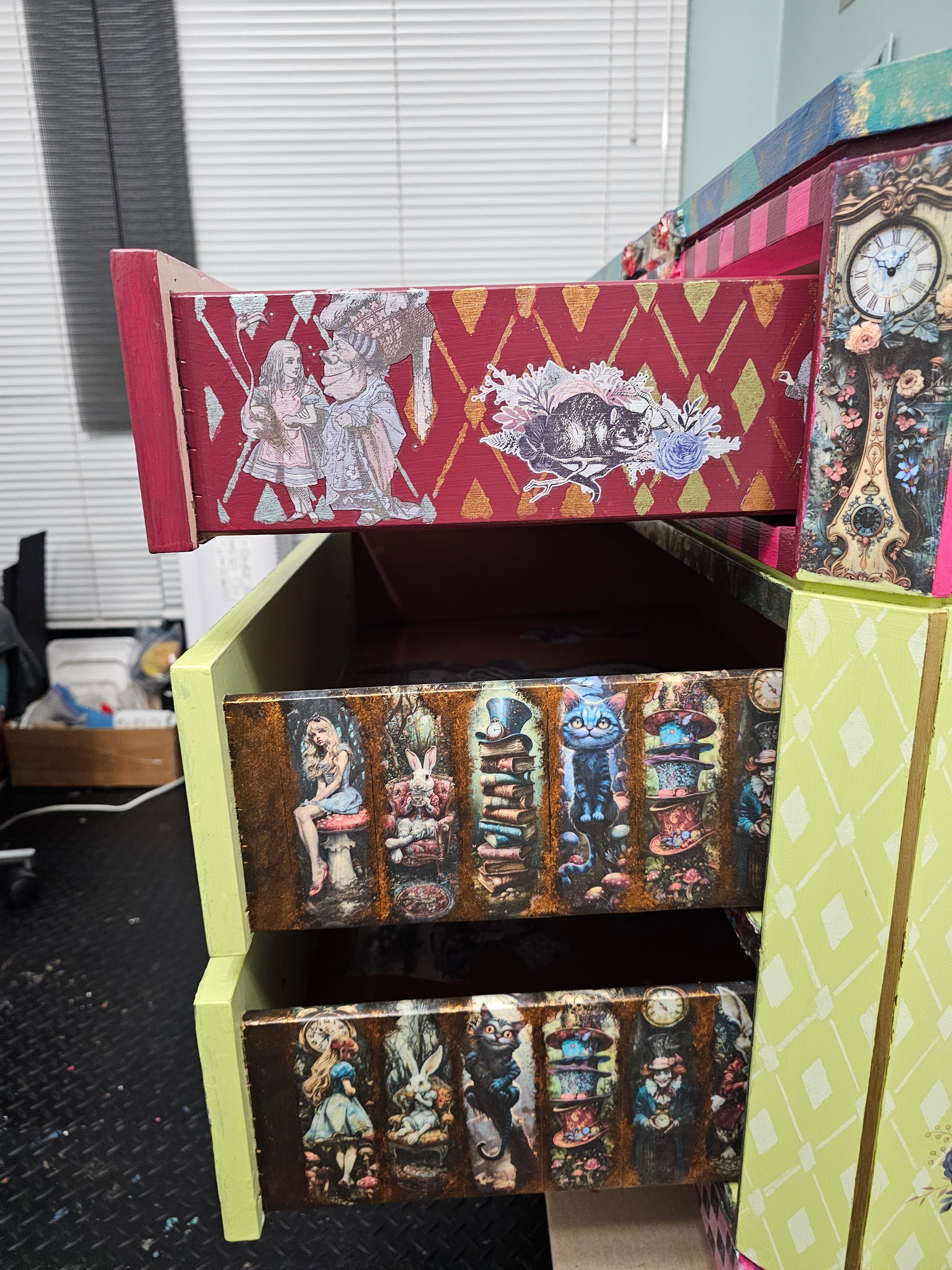 Alice In Wonderland - Small Dresser