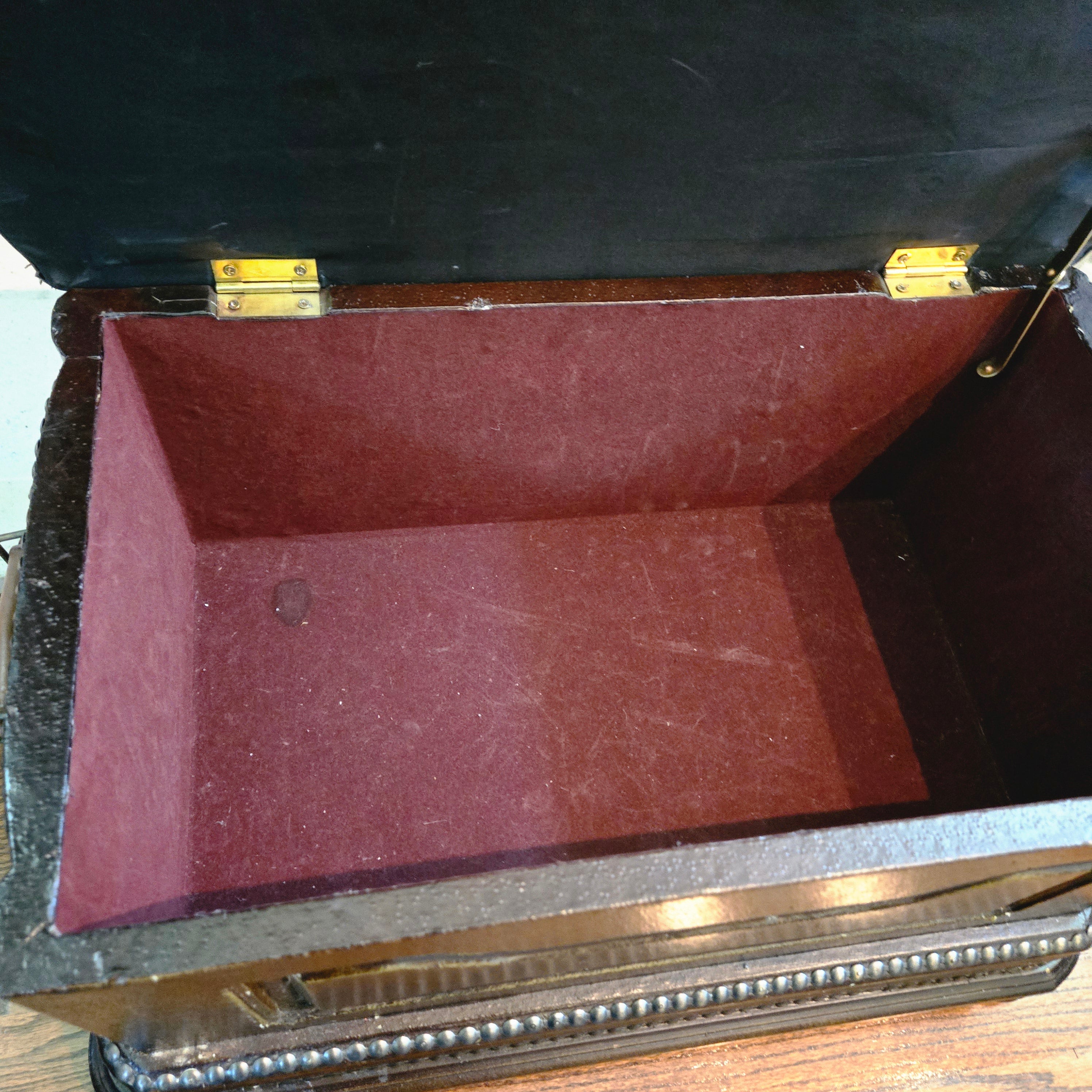 Vintage Tufted Dark Brown Leather Storage Ottoman / Trunk