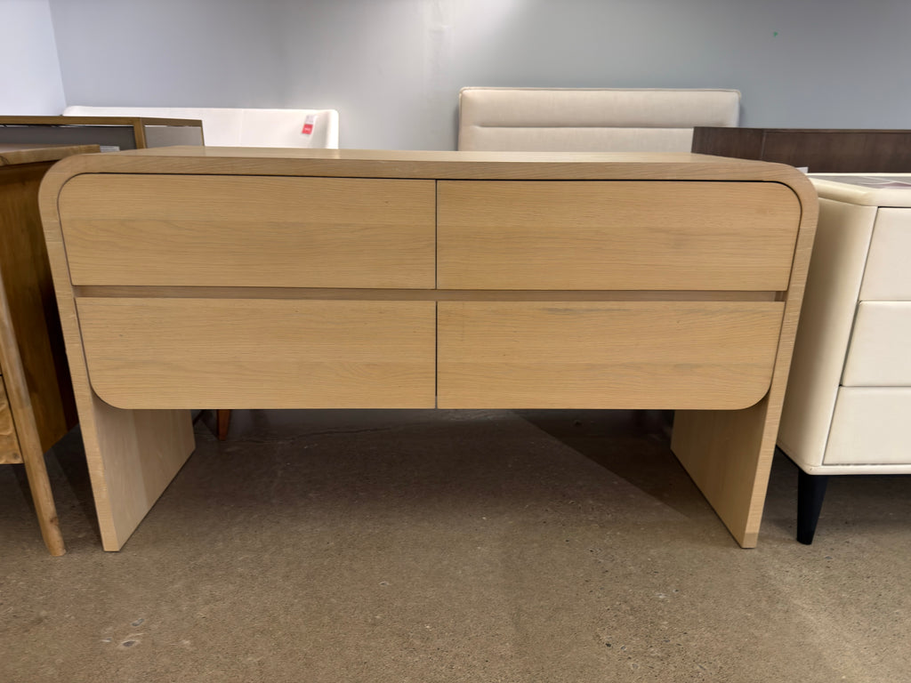 Smilla light brown wood 4-drawer dresser (open box)