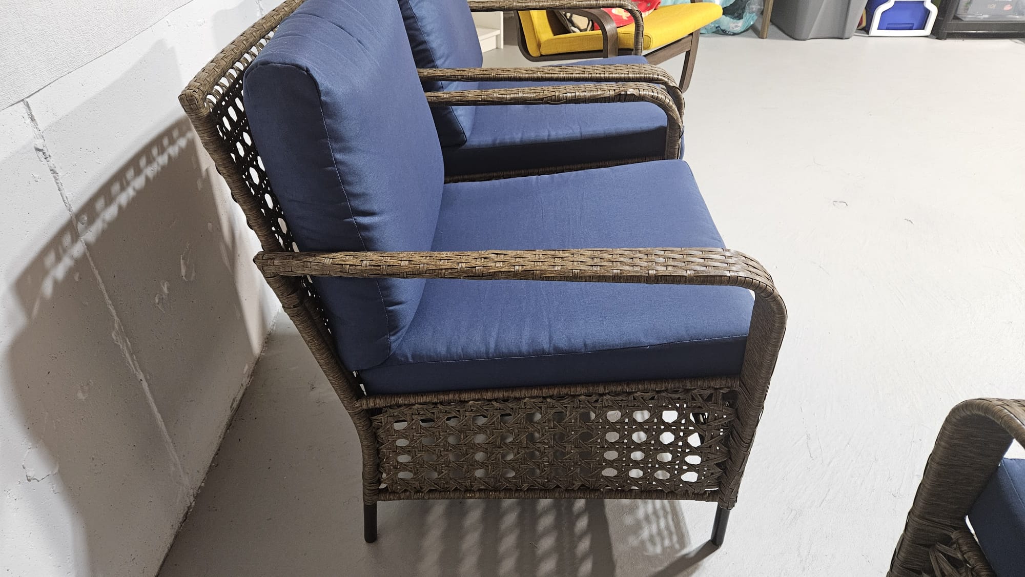 outdoor all-weather wicker patio loveseat sofa