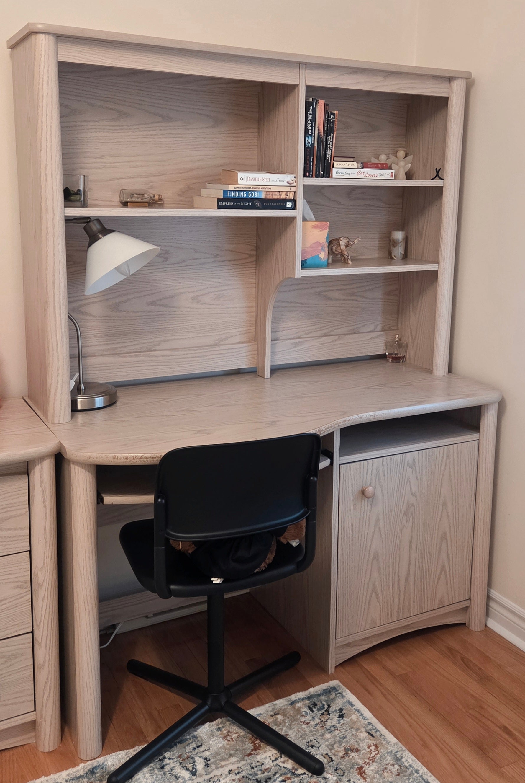 desk and hutch