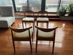 Set of 4 mid century modern chairs