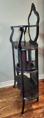 Mahogany Victorian curio étagère