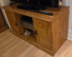 TV hutch
