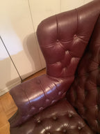 Vintage-classic wing back leather button tuft arm chair