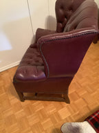 Vintage-classic wing back leather button tuft arm chair