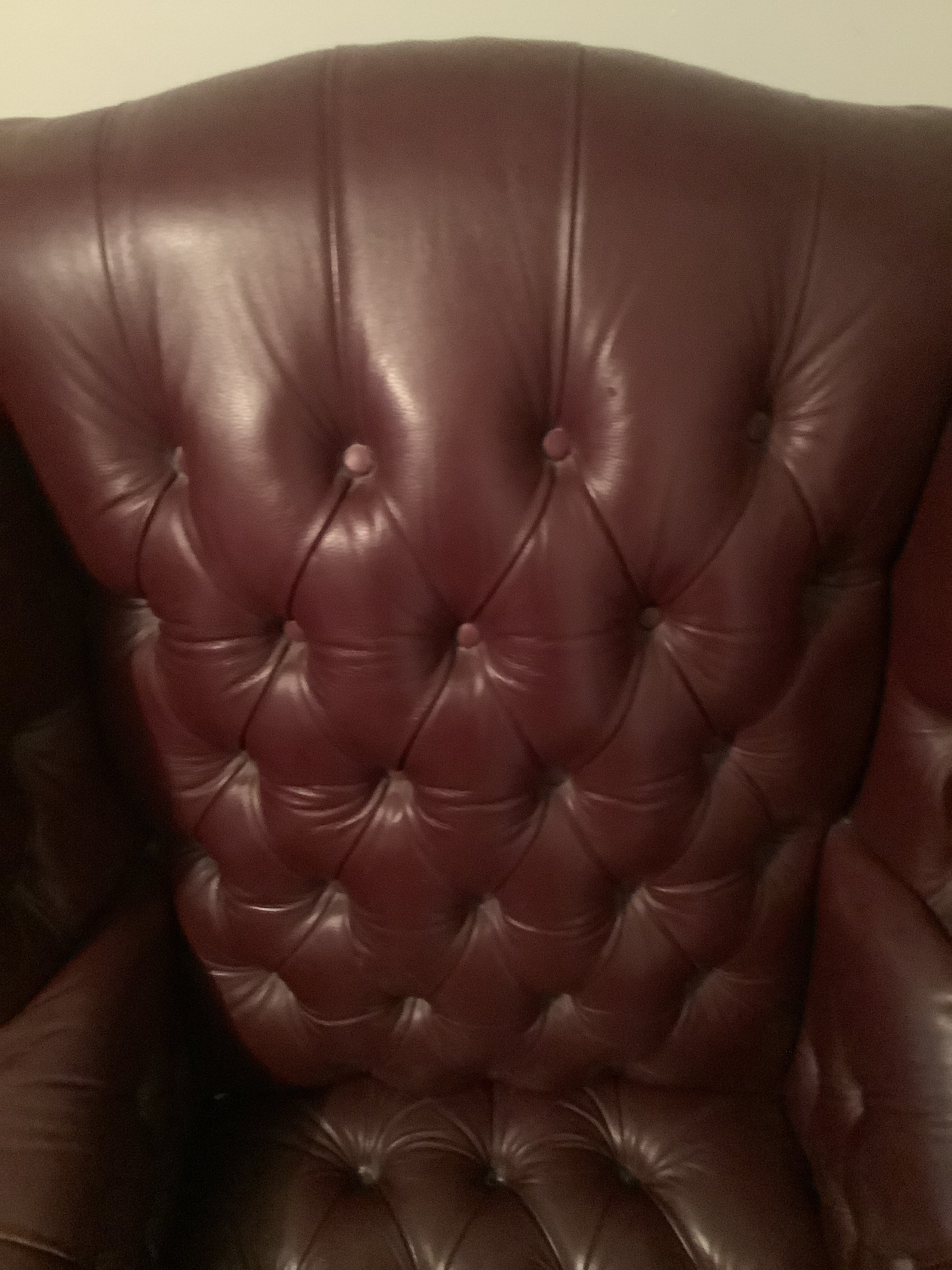 Vintage-classic wing back leather button tuft arm chair