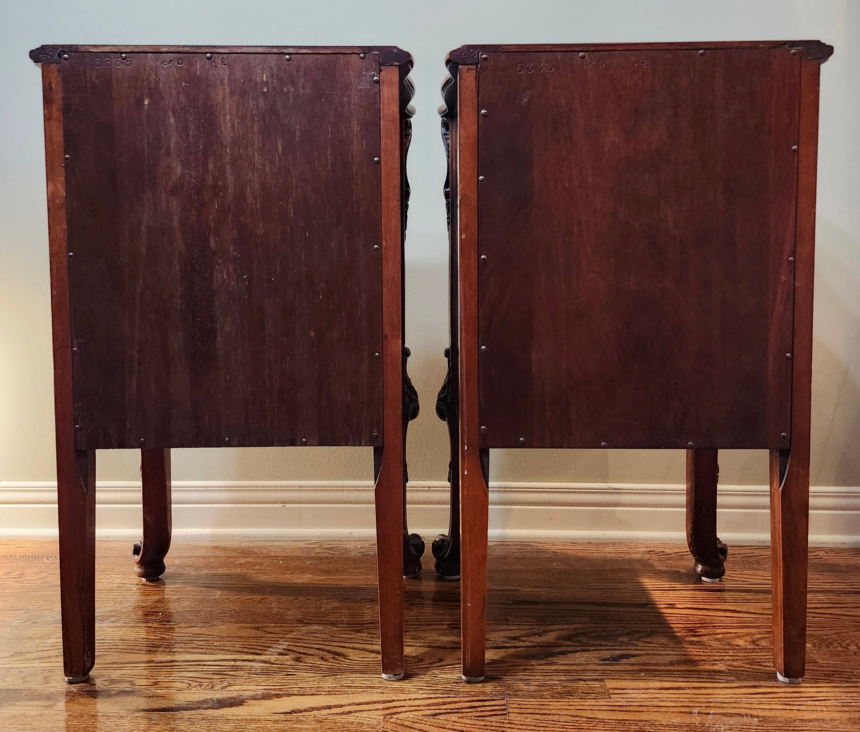 Romweber flame mahogany nightstands