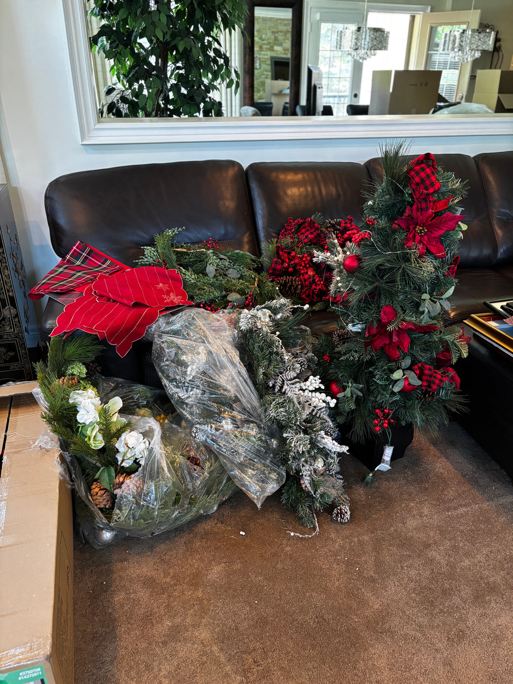 Ultimate Festive Holiday Décor Lot – Luxury Christmas Wreaths, Garland & Floral Arrangements