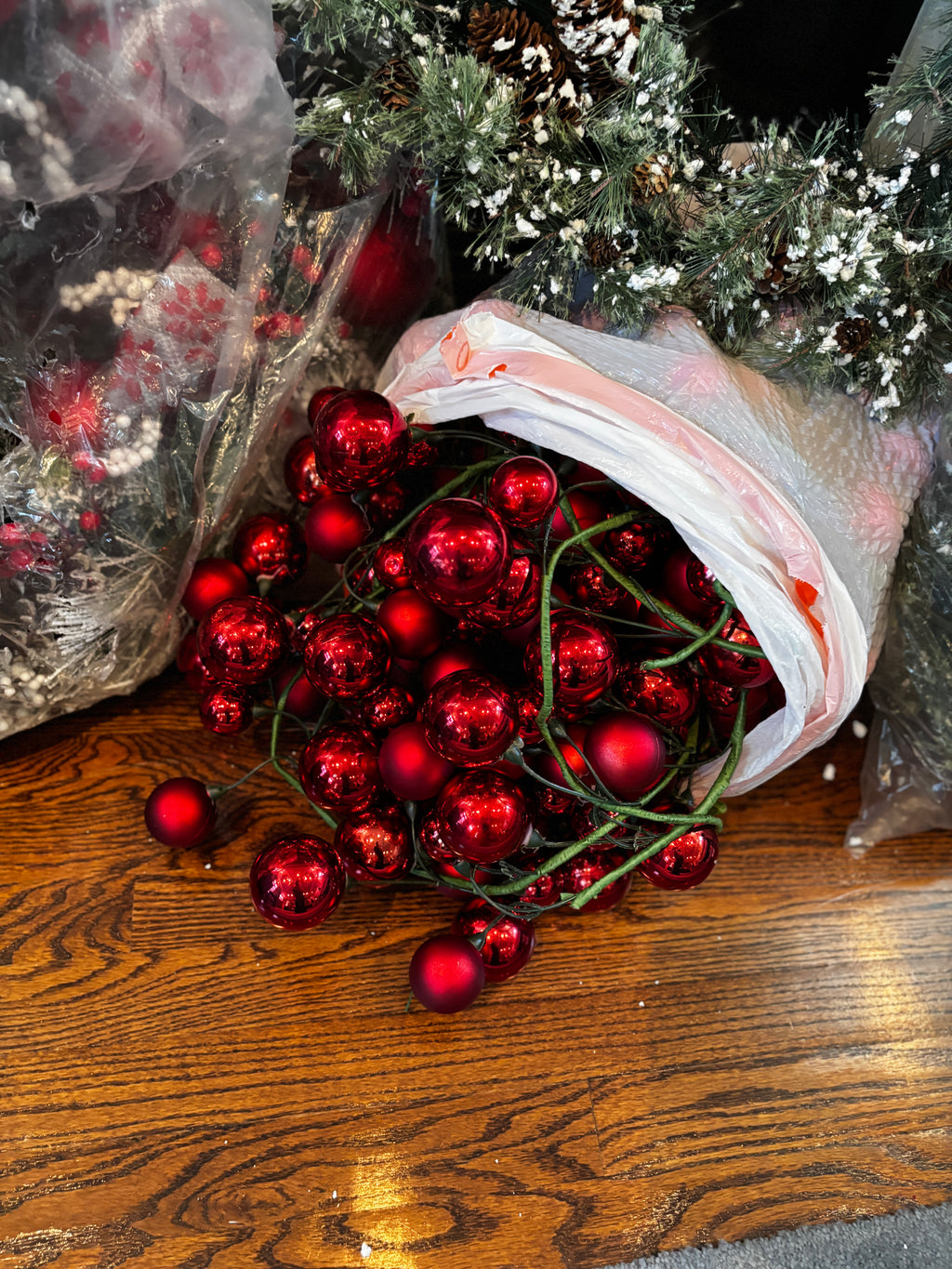 Premium Faux Holiday Greenery Wreaths & Red Berry Garland