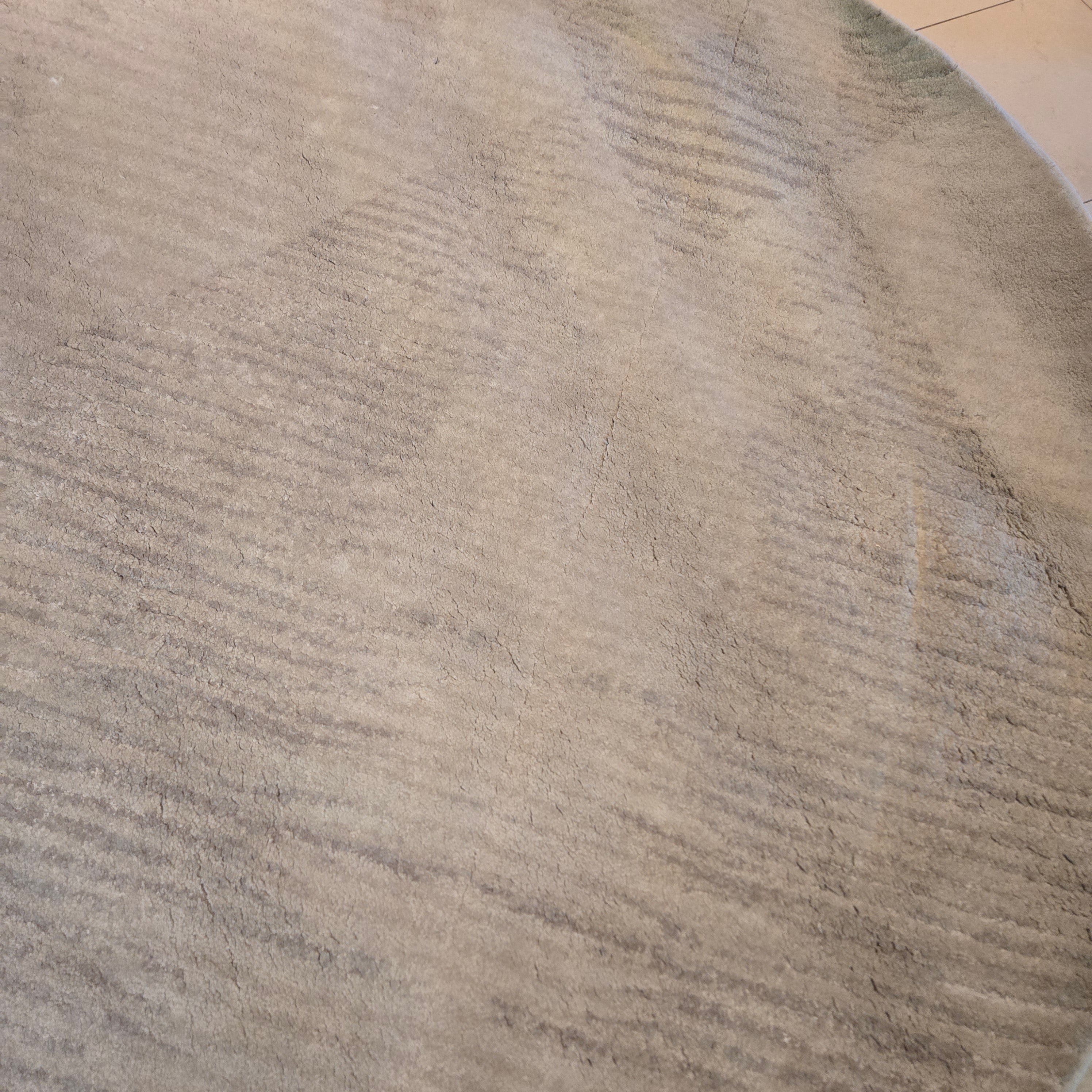 Premium Hand-Tufted Heavy Wool Area Rug - Grey / Beige