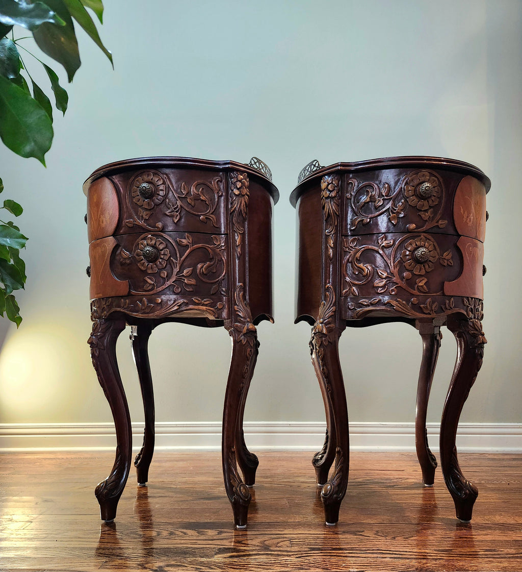 Antique Louis XIV French Provincial round drum nightstands